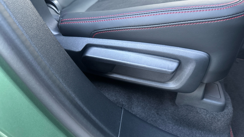 Ford Kuga 2.5 FHEV ST-Line 5dr CVT Hybrid Estate